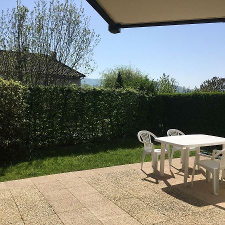Appartement Proche Mer Avec Jardin Ensoleille Houlgate Exterior photo