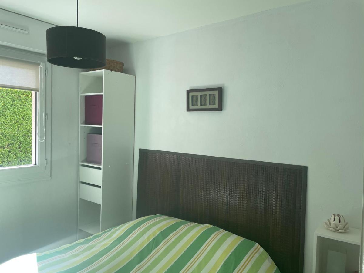 Appartement Proche Mer Avec Jardin Ensoleille Houlgate Exterior photo