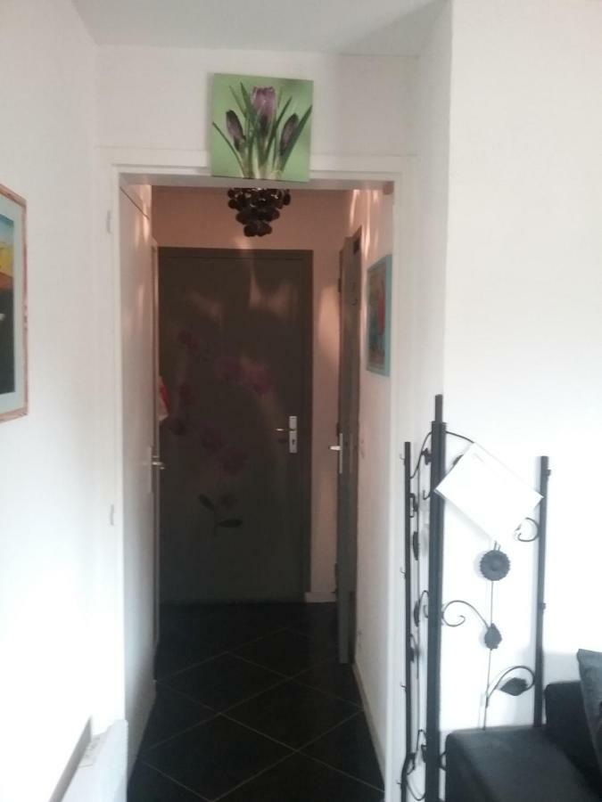 Appartement Proche Mer Avec Jardin Ensoleille Houlgate Exterior photo
